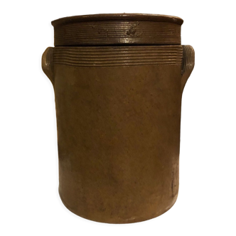 Sandstone pot