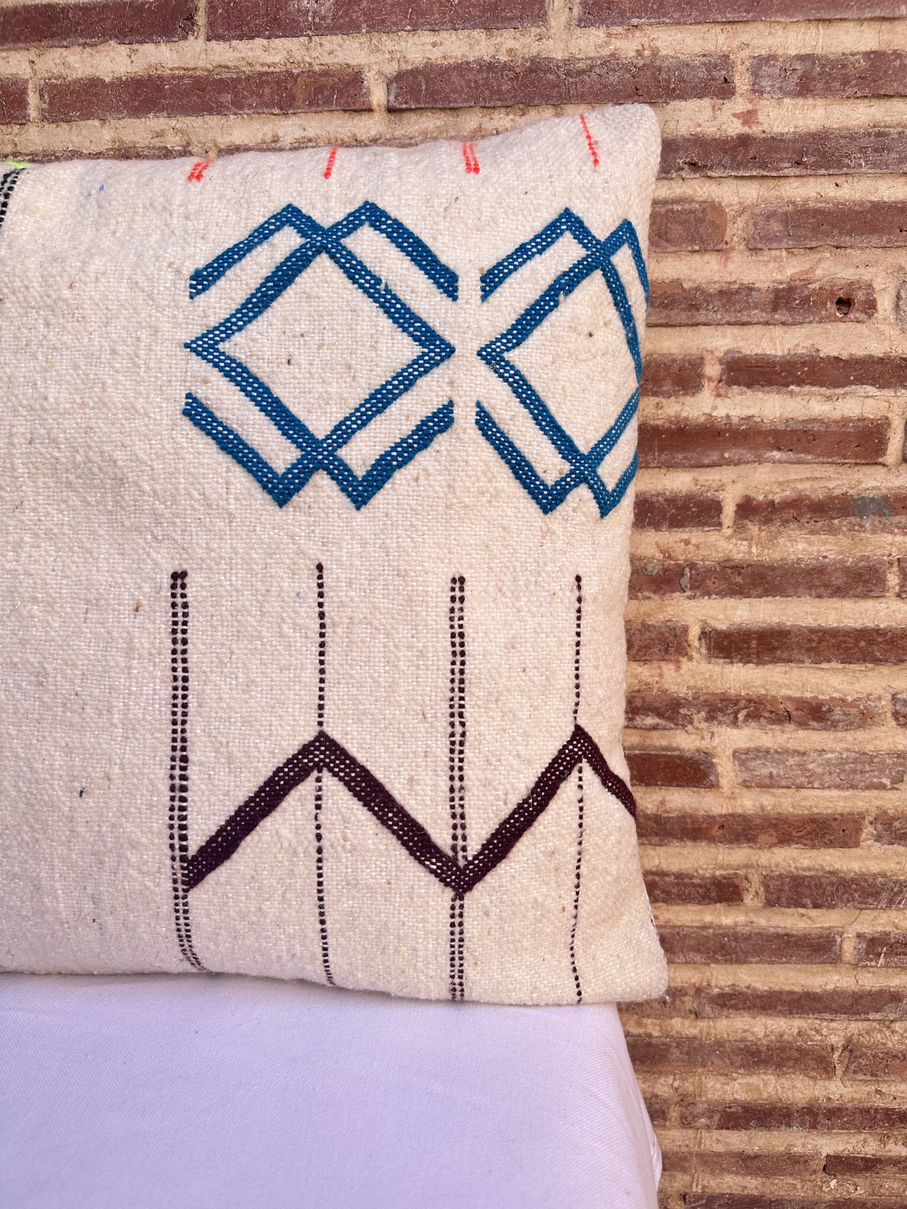 Handmade White Moroccan Cushion Cover (45 x 45 cm)