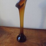 Vase, solifleur, brown glass