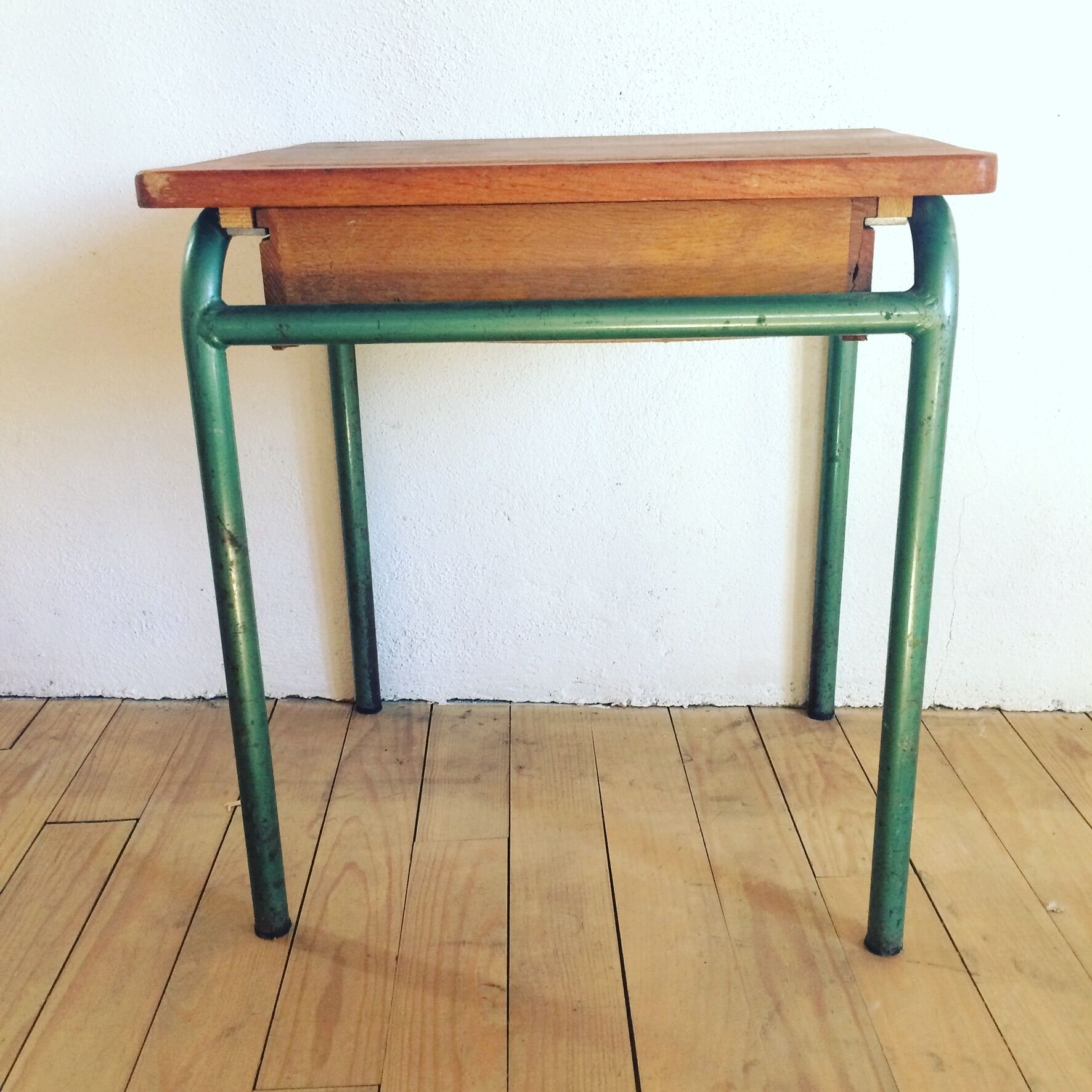 Bureau et chaise vintage des années 50