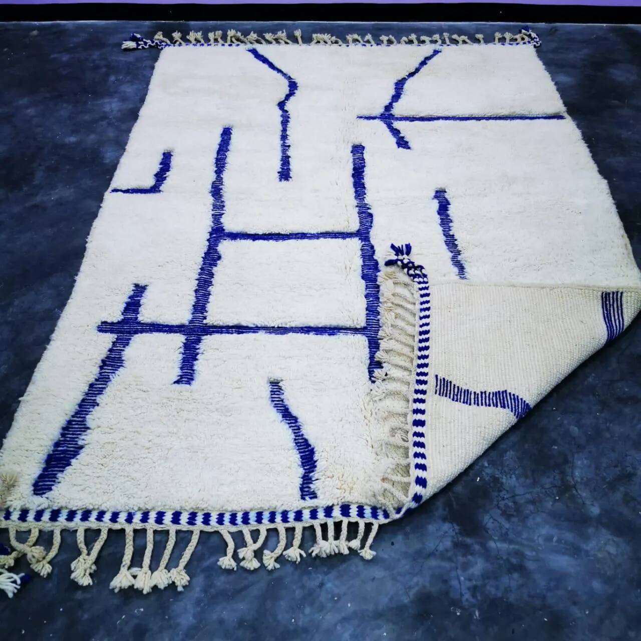 Traditional handmade wool rug 2.5 x 1.5 m