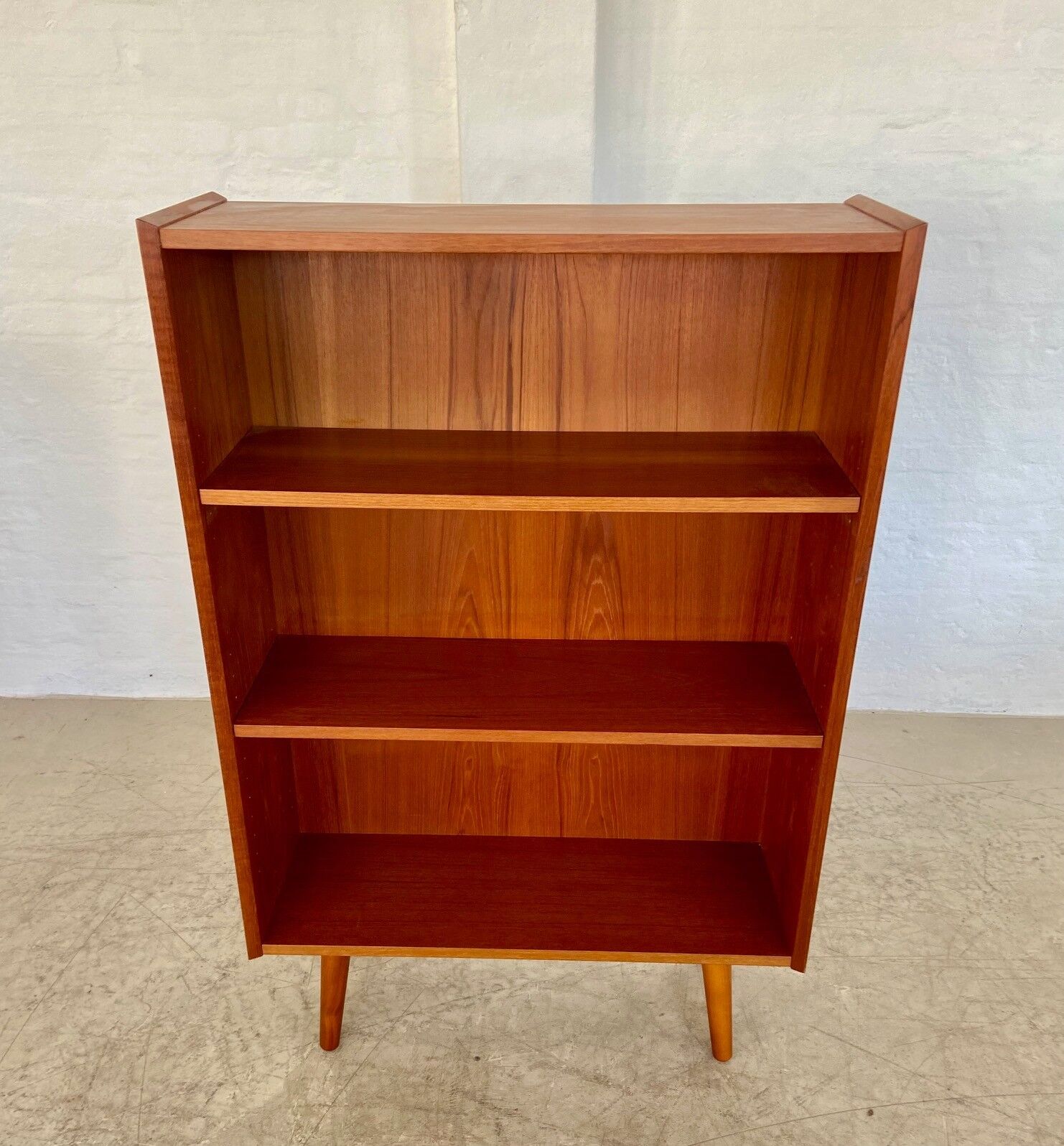 Danish retro vintage bookcase by Ølholm Møbelfabrik in teak 1960s