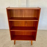 Danish retro vintage bookcase by Ølholm Møbelfabrik in teak 1960s