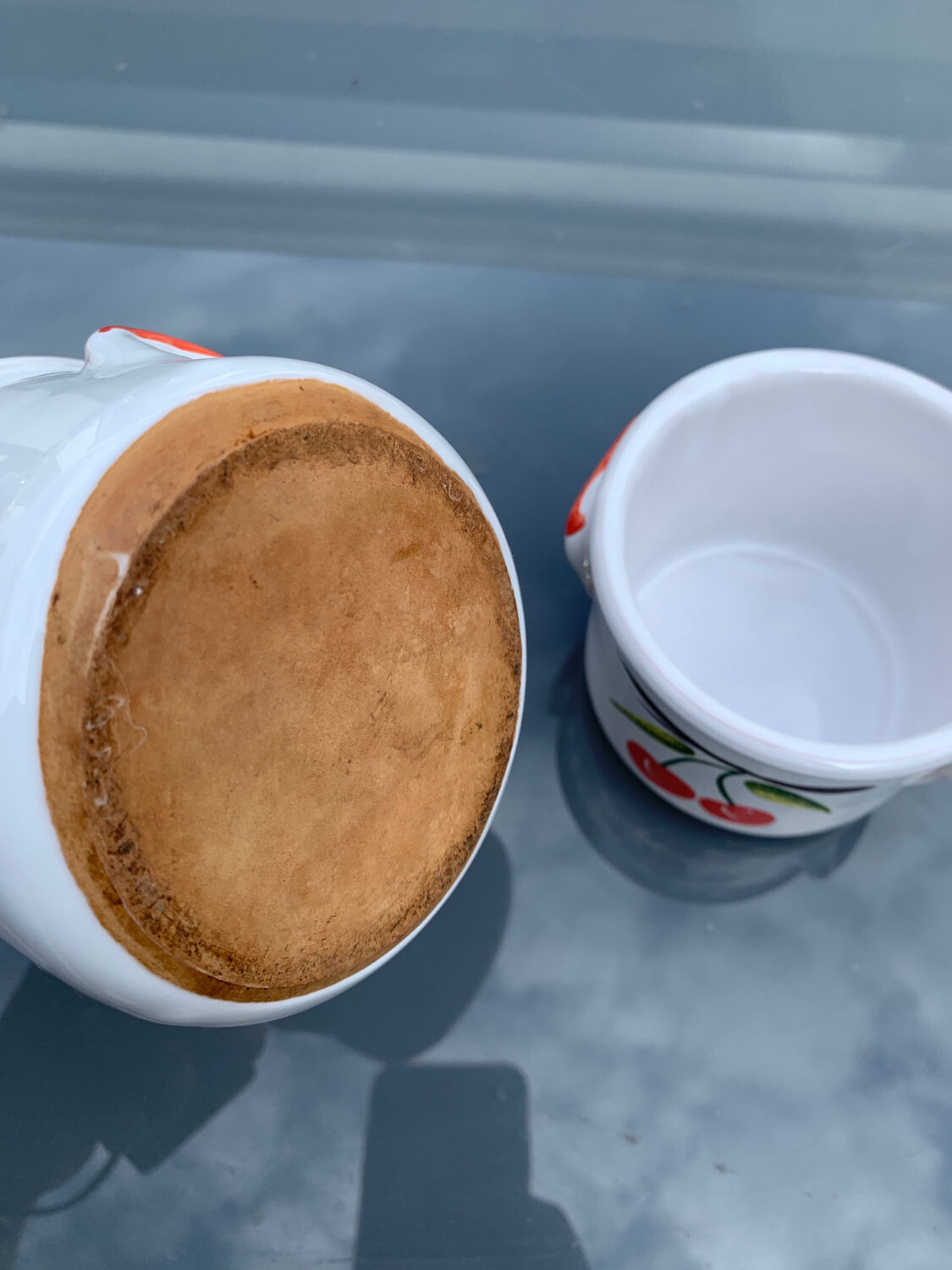 2 terrine pots deco cherries Vintage