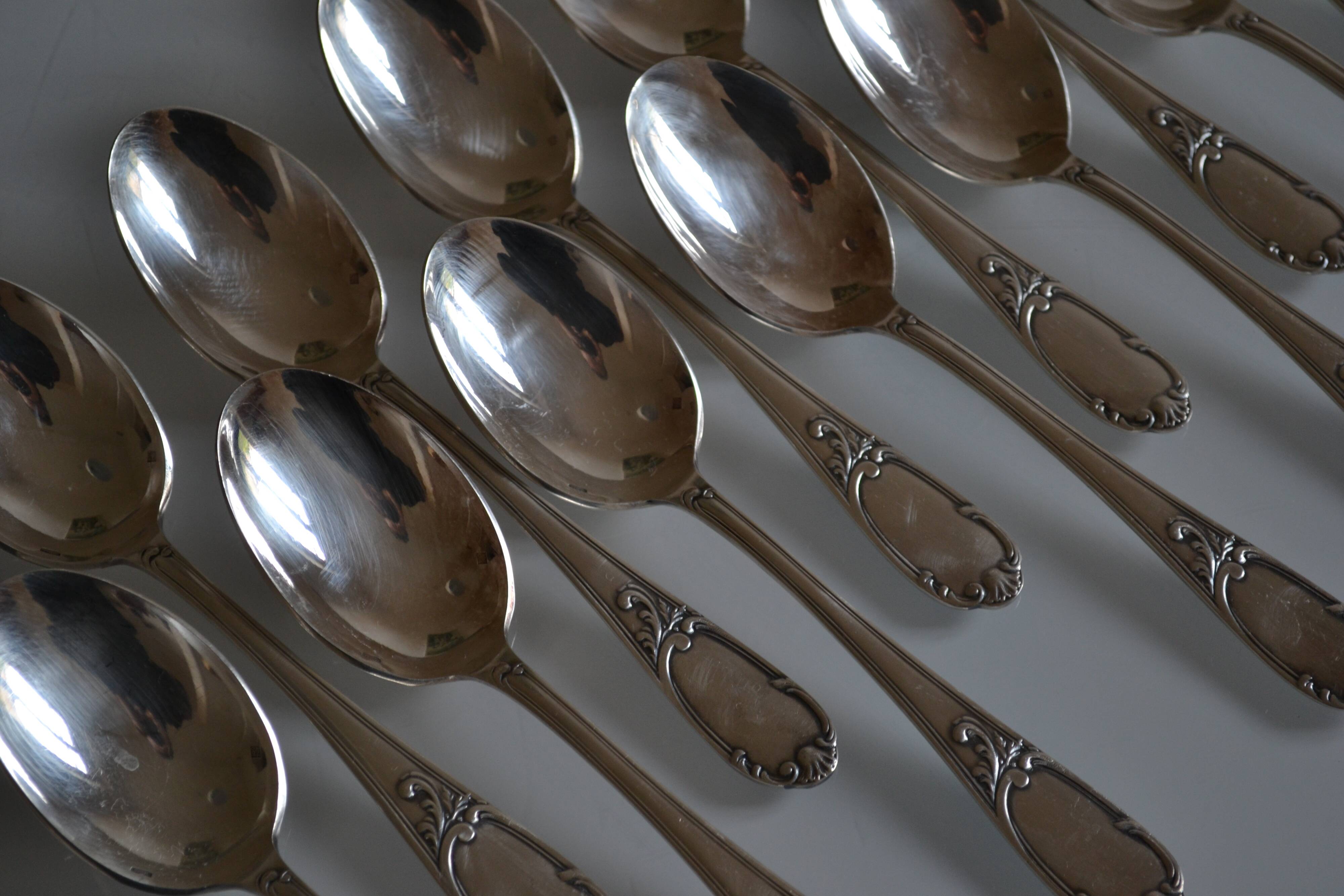 12 silver plated soup spoons Frionnet François