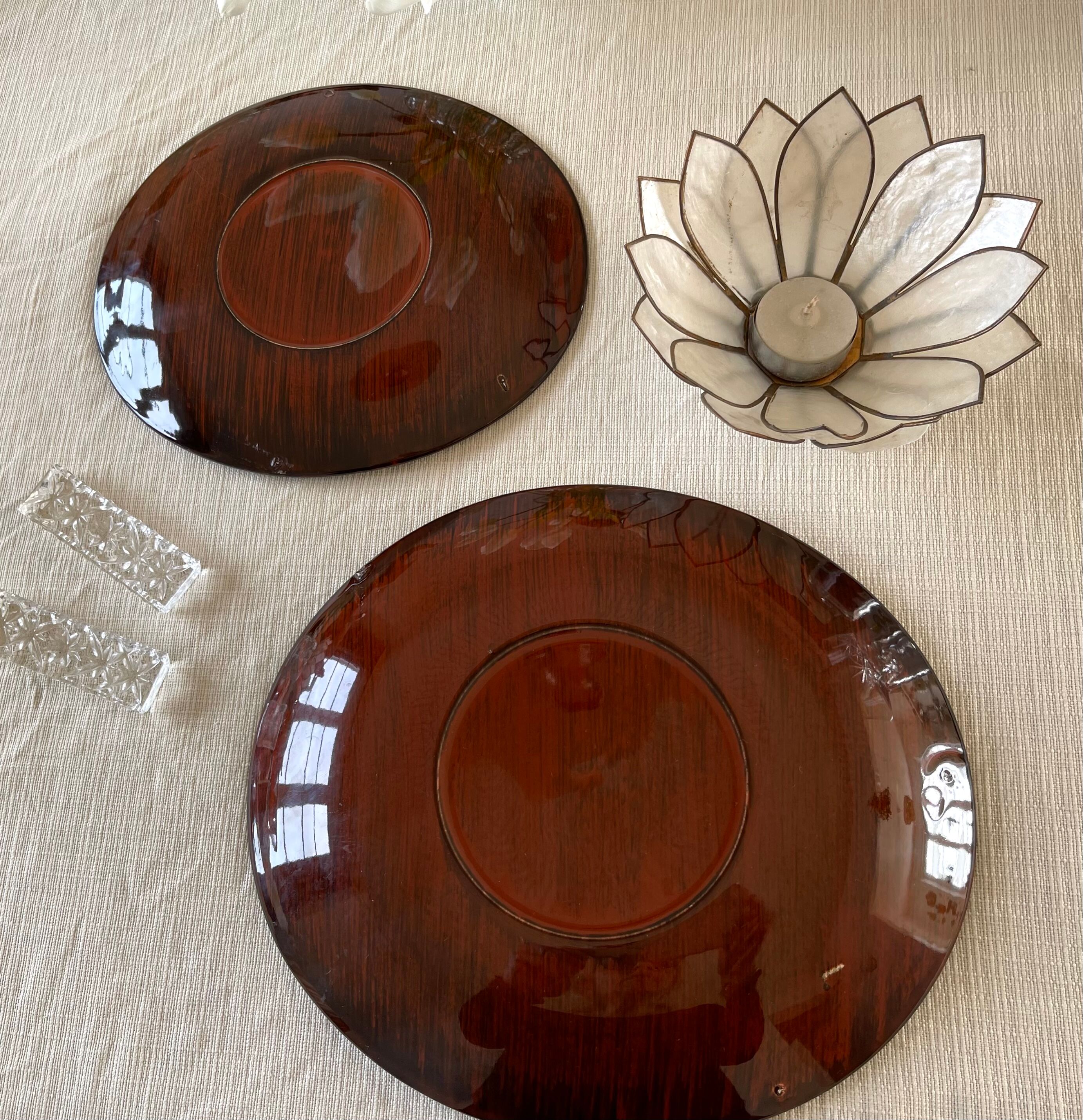 12 assiettes vintage 1970