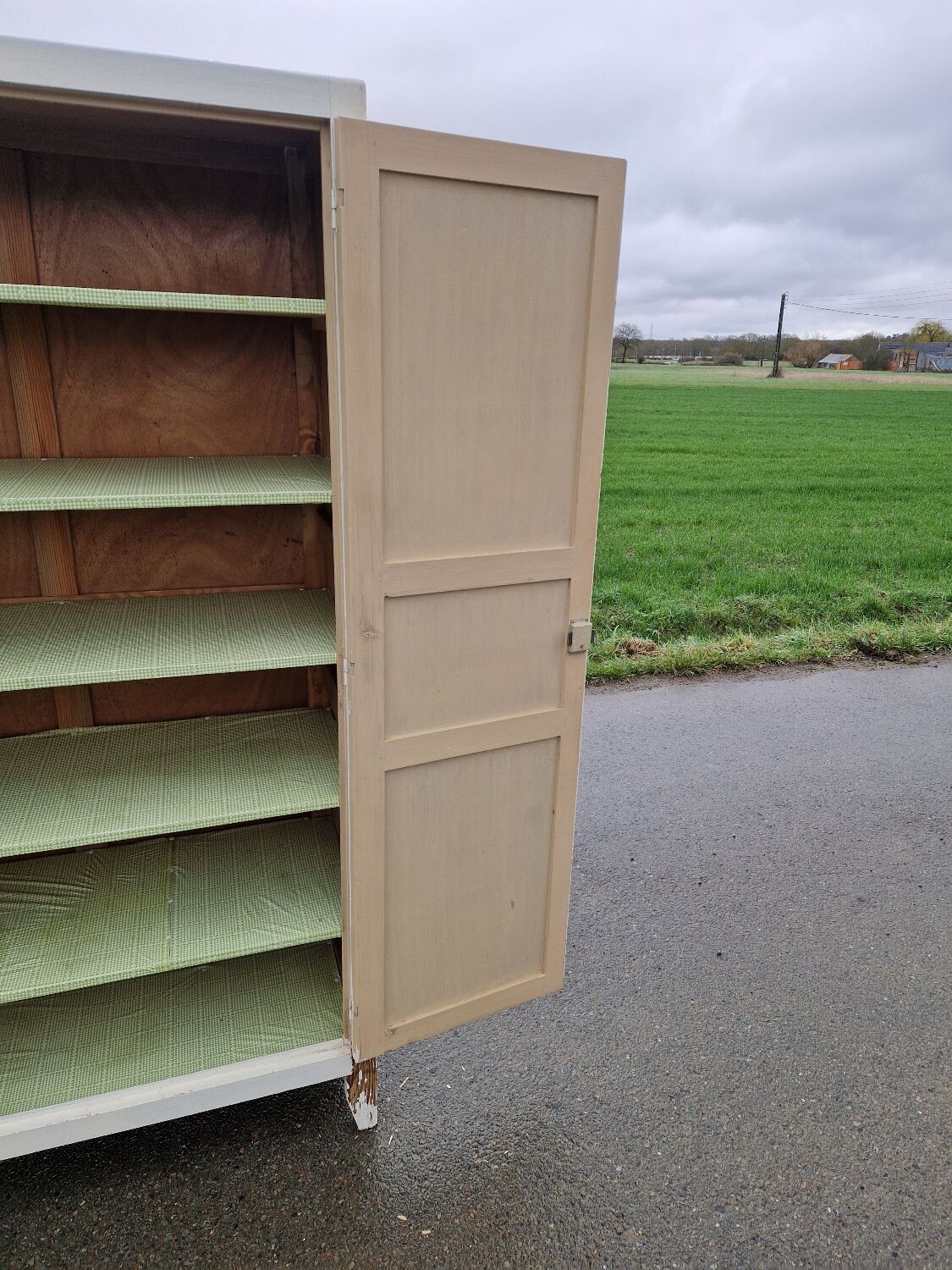 Vintage Parisian wardrobe