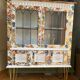 Vitrine golden