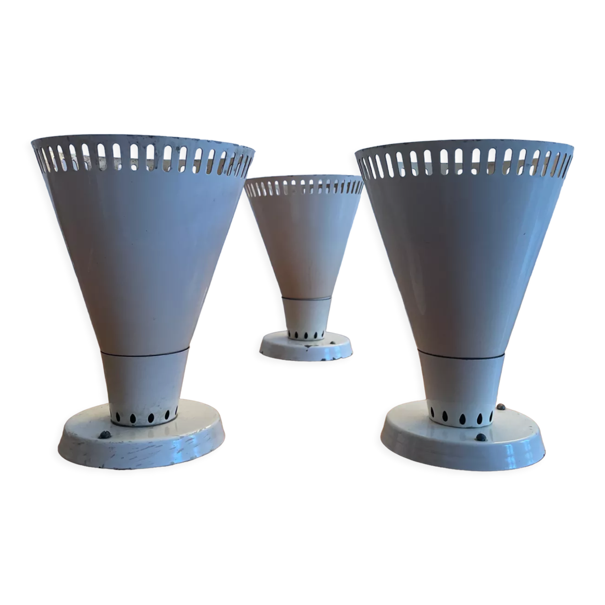 Suite of 3 wall lamps, vintage, white lacquered metal, lita 1970 france