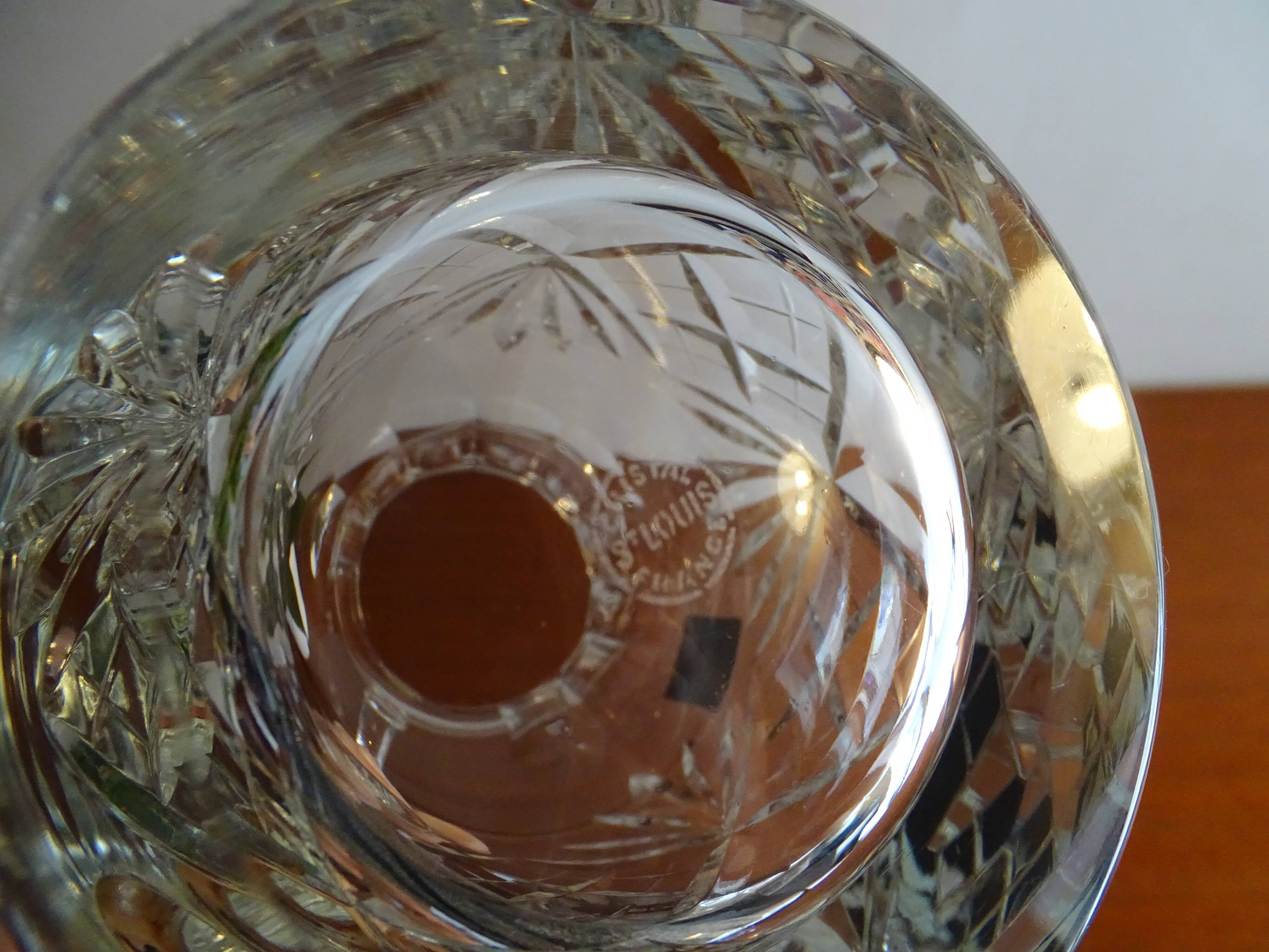 Jug / pitcher with crystal water Saint Louis signed - Model Chantilly