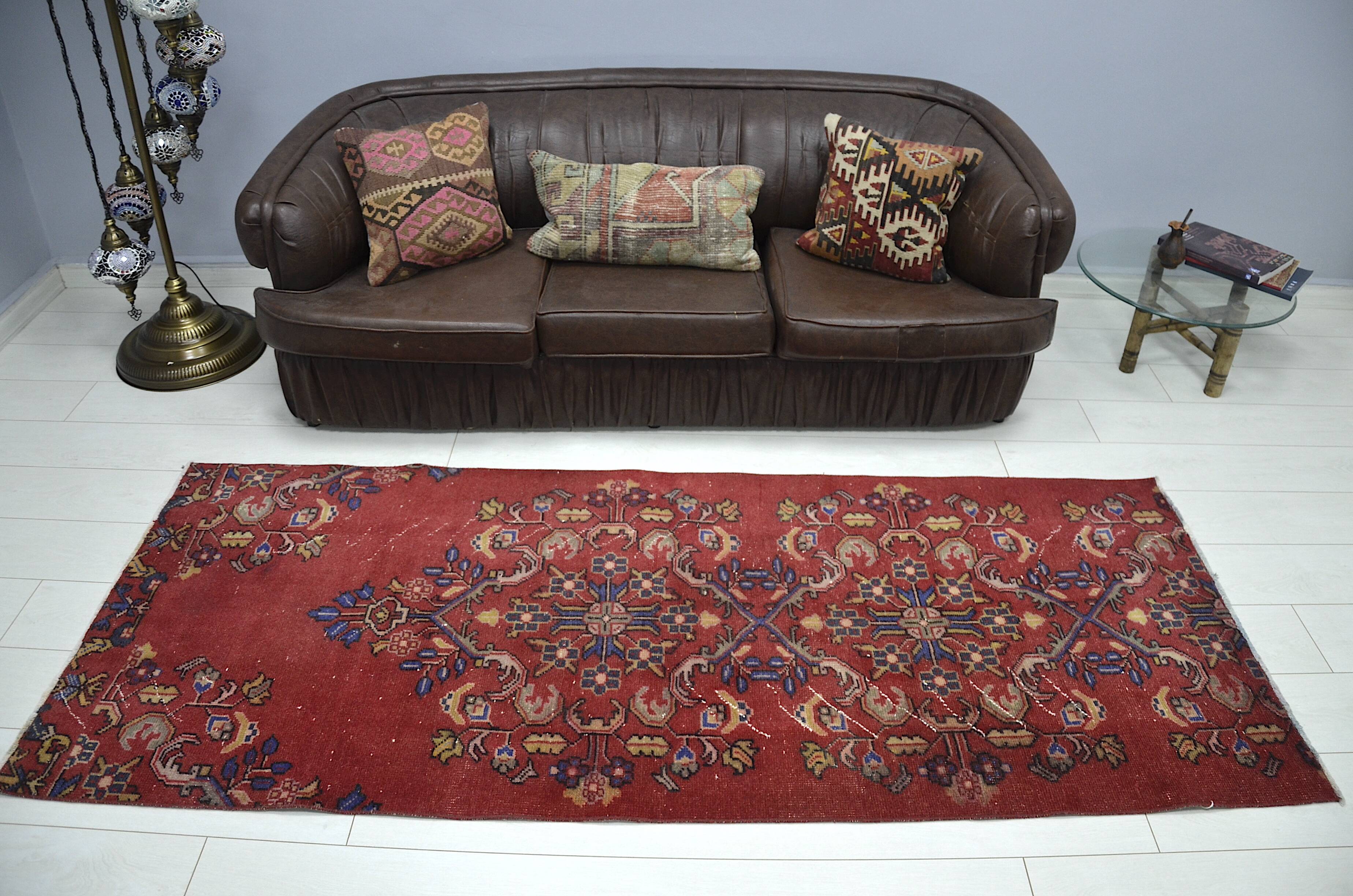 Tapis anatolien rouge et bleu sku 2222