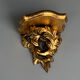 Petite console d’applique en bois sculpté et doré style Louis XV