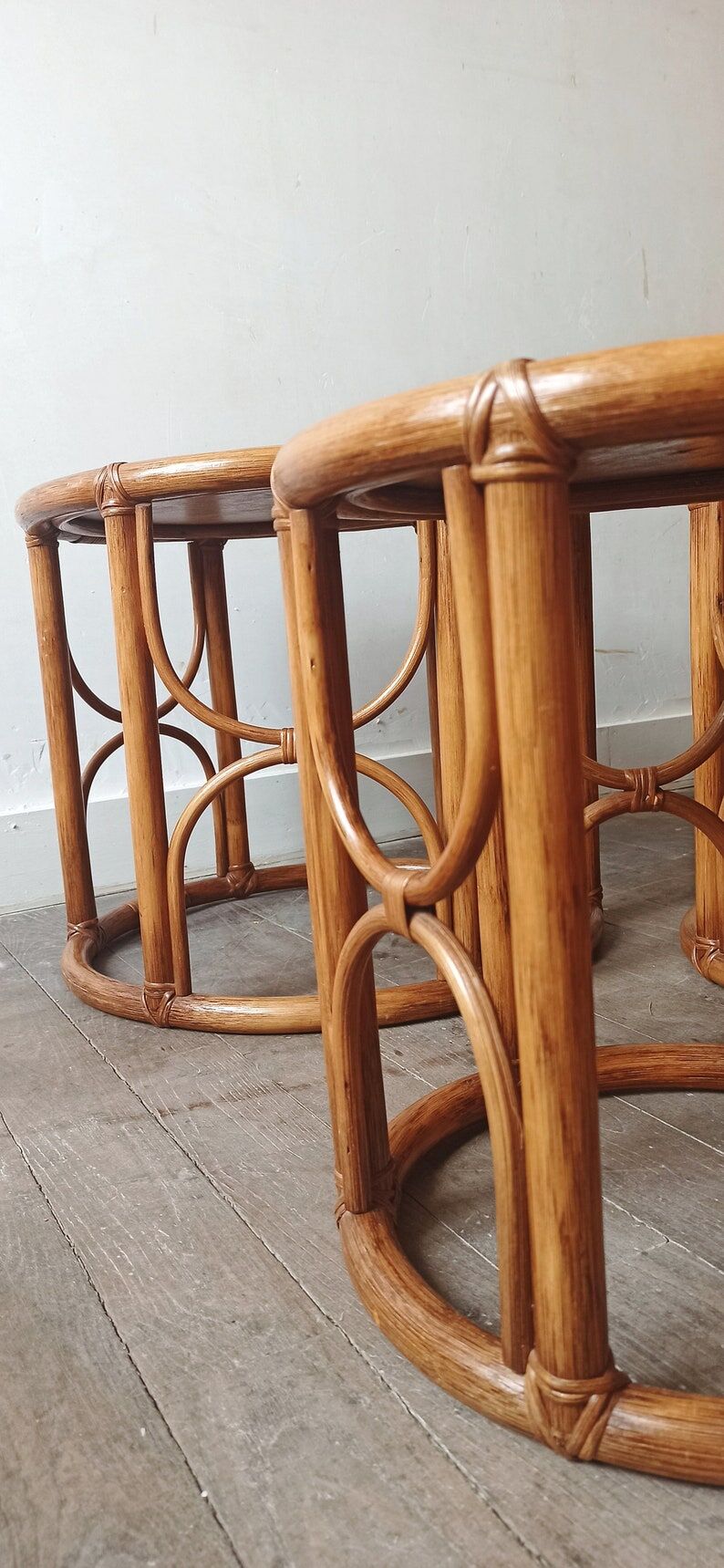 Vintage rattan trundle coffee table