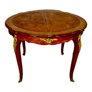 Table ronde de style