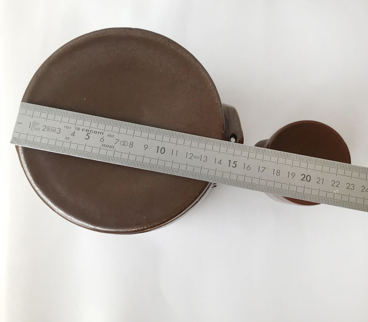 Lot of 2 old sandstone pots