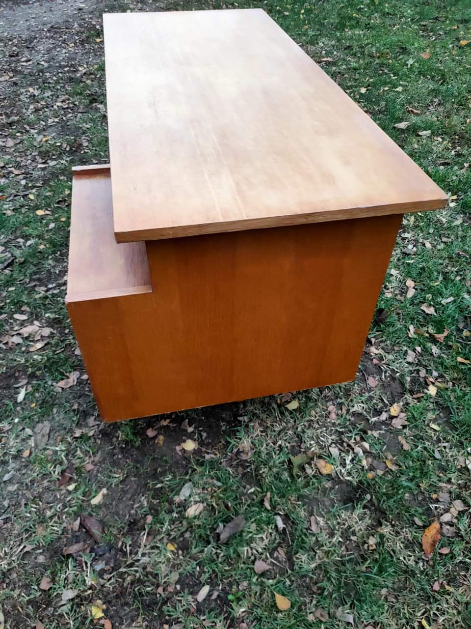 Bureau vintage en chêne clair