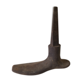 Cast iron shoe shape
