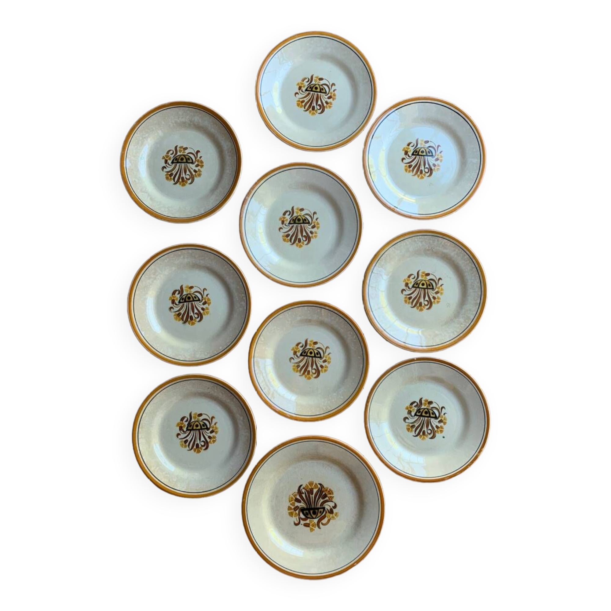 Service of plates and dish Oeillet Creil et Montereau