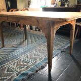 Farm table