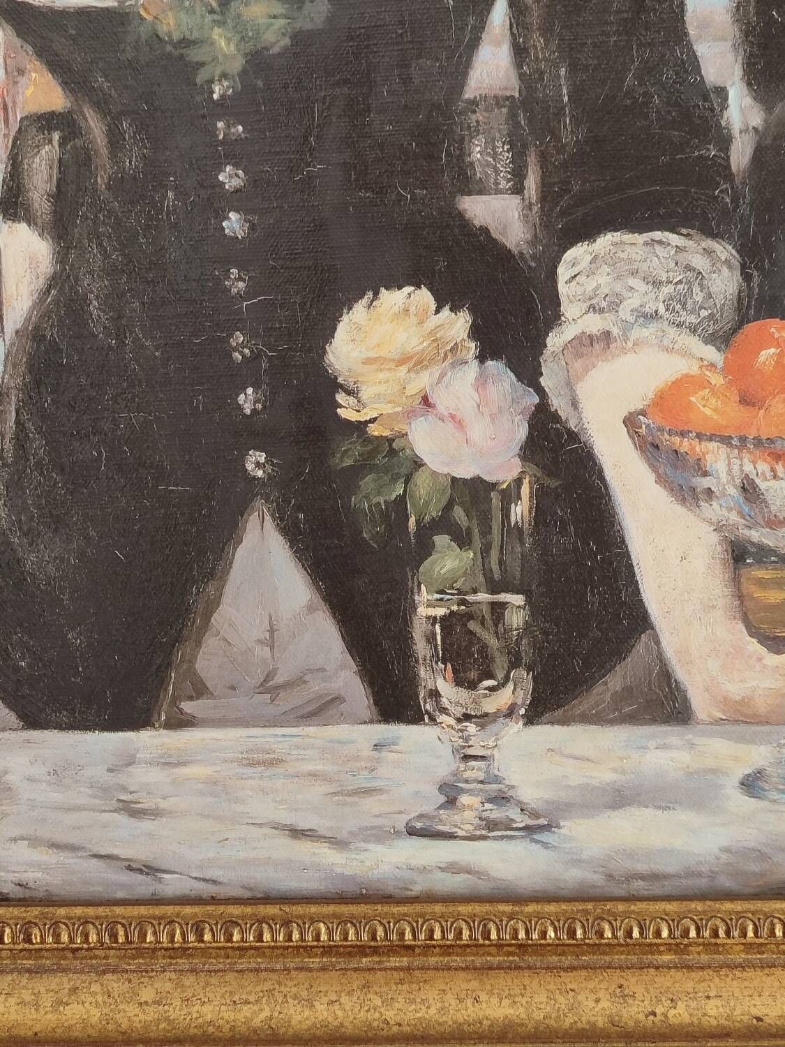 Restaurant bar table