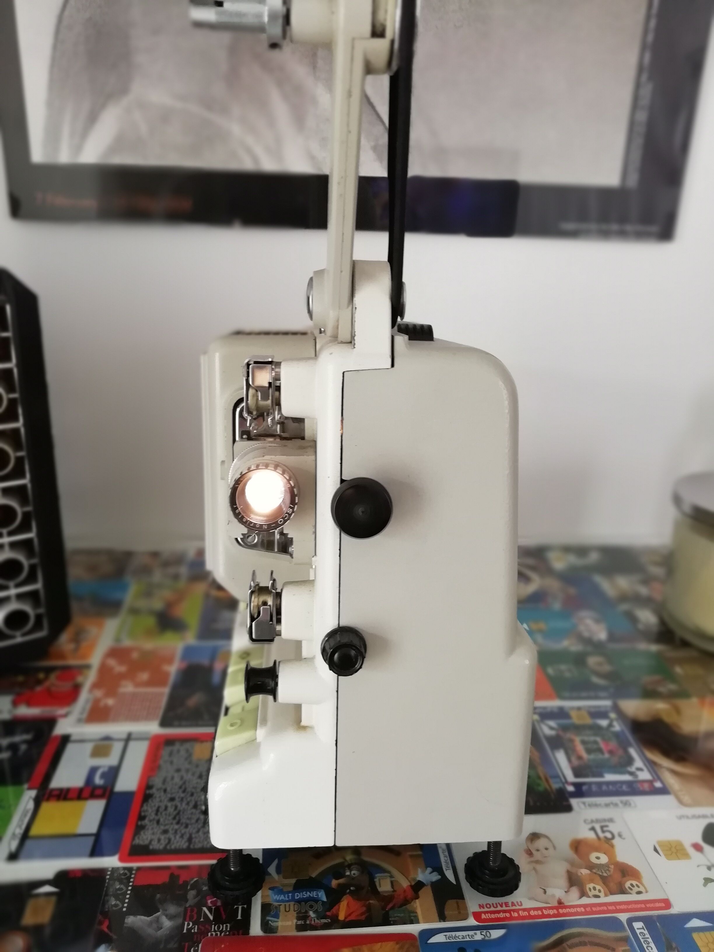 Cinema projector 8mn Noris synchronising 100