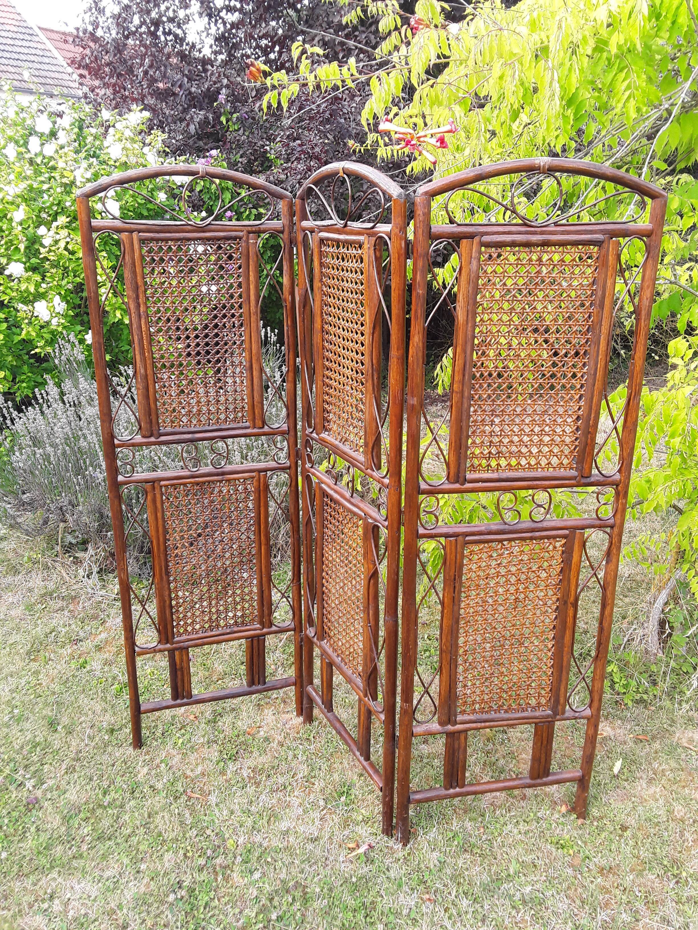 Vintage rattan screen