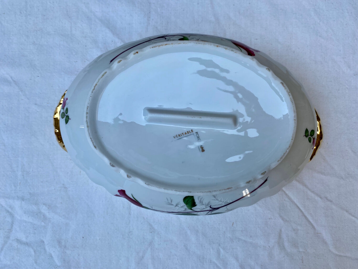 Service de table Berry roses en porcelaine