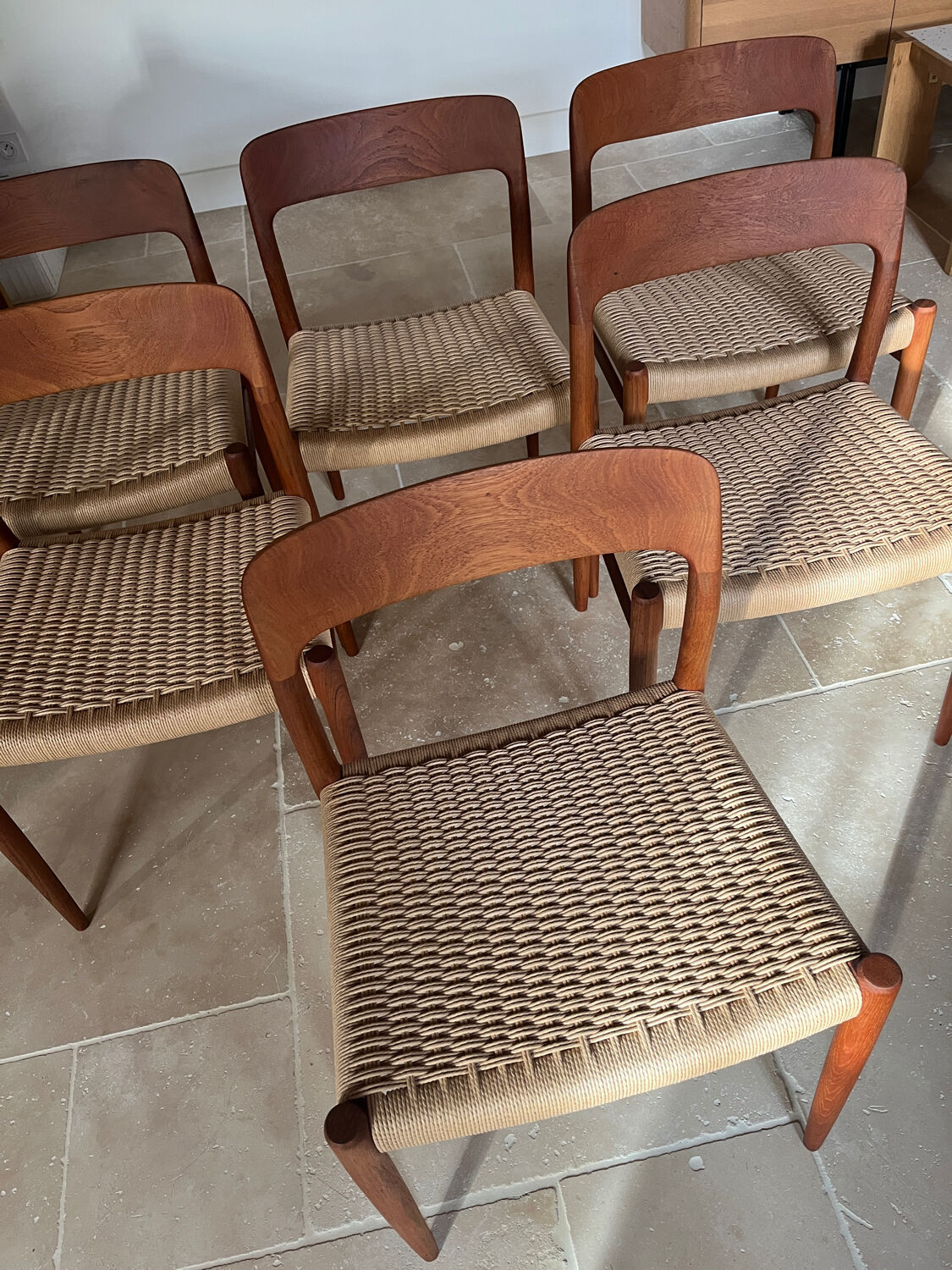 Lot de 6 chaises Niels Otto Moller n° 75 en teck