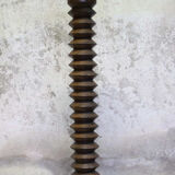 Fifth wheel press screw