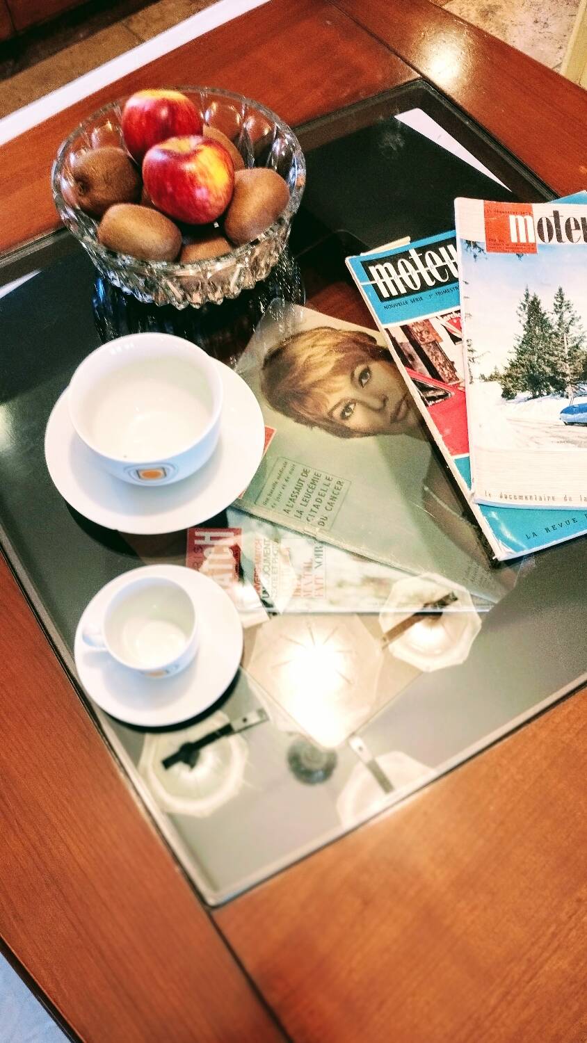 "The Twist" square coffee table