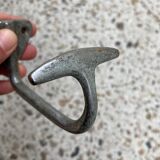 Metal hook