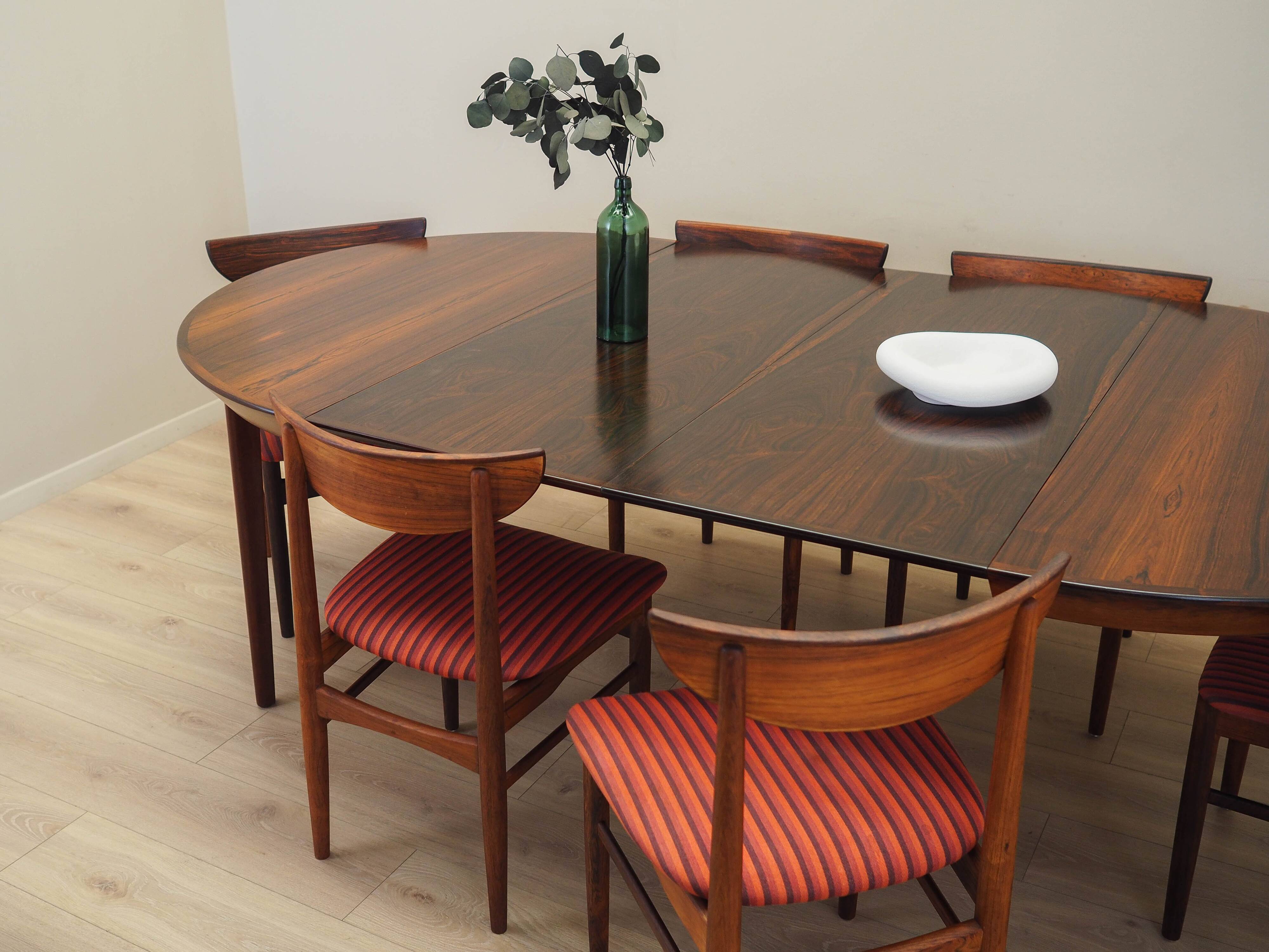 Round rosewood table, Danish design, 1960s, manufacturer: Gudme Møbelfabrik