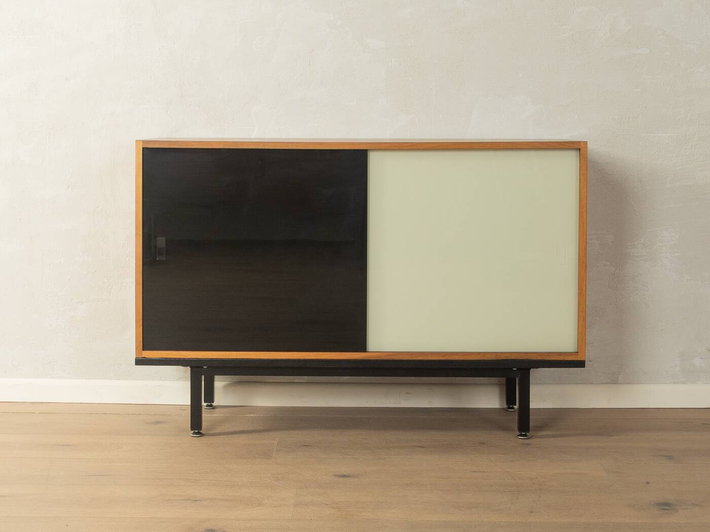 1950s chest of drawers