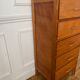 Chiffonnier en bois pieds compas