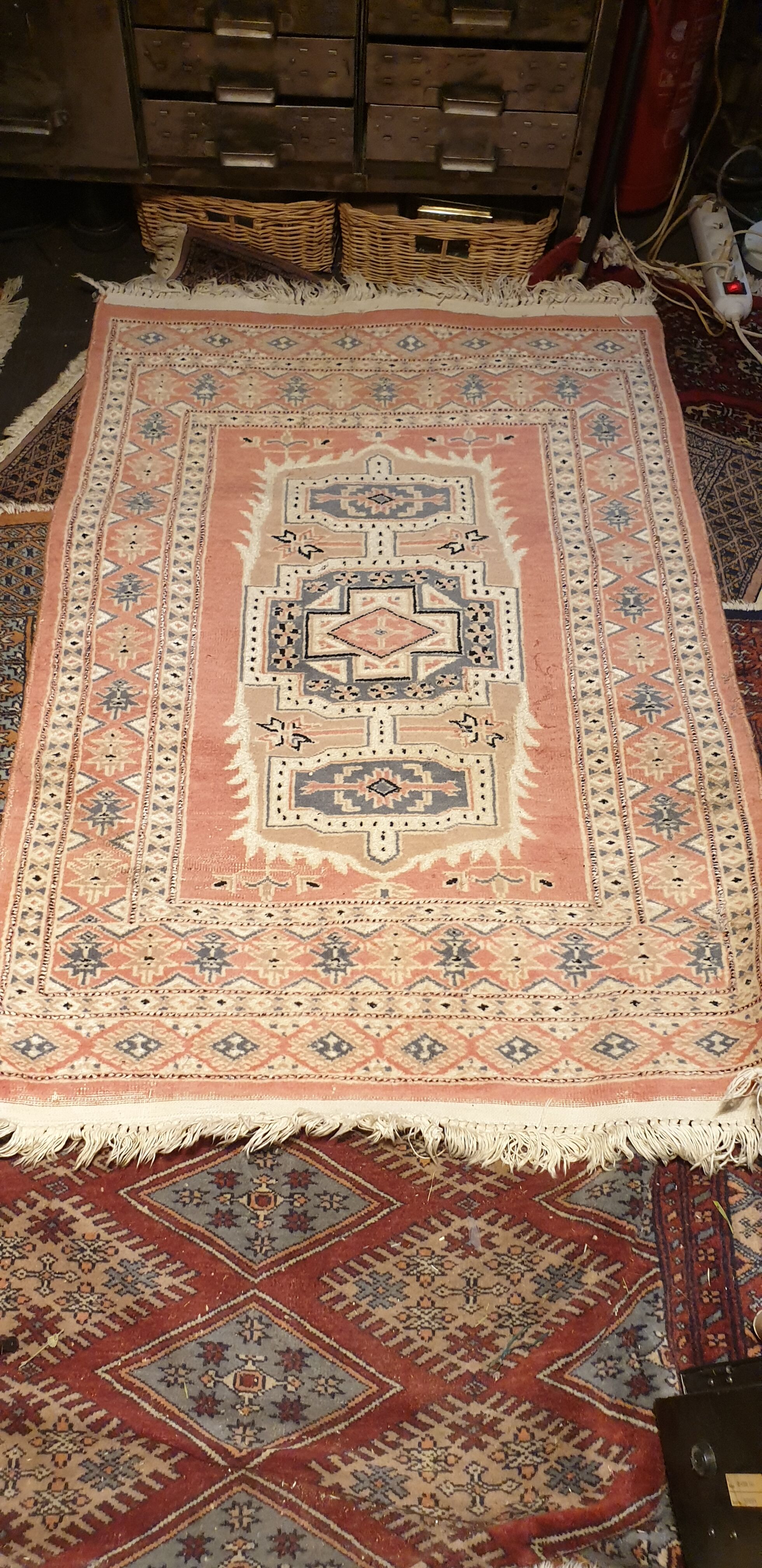 Oriental carpet 120x80cm