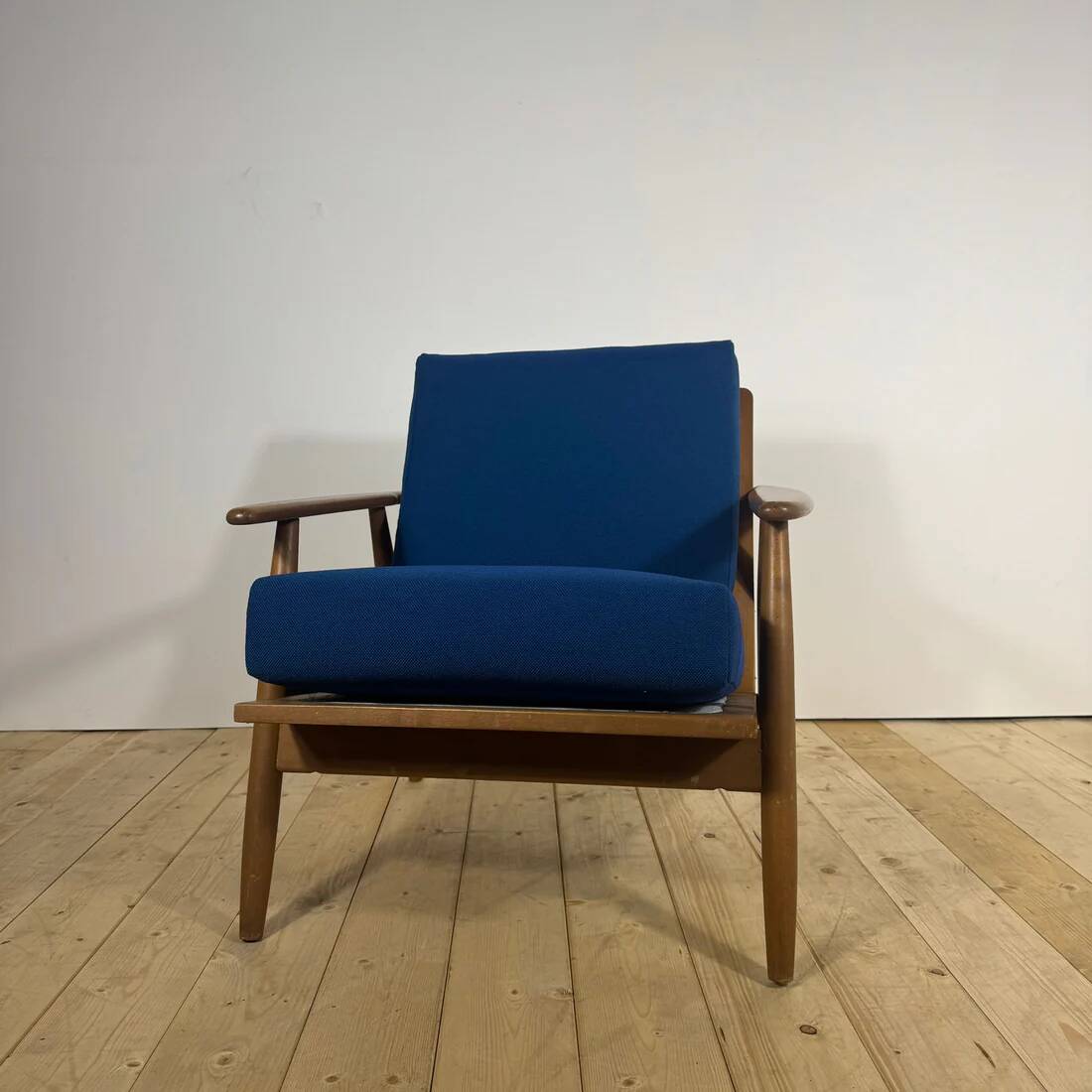 Danish armchair from the 1960s – Mid-century teak seat