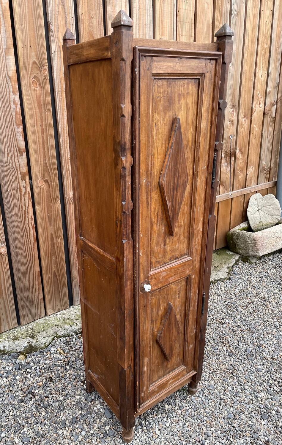 Rare Bonnetière cabinet