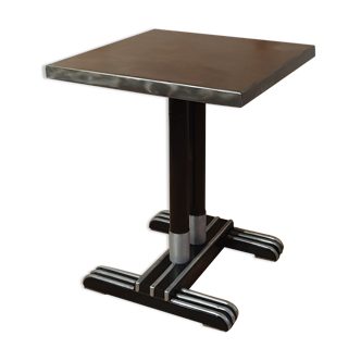 Bistro table