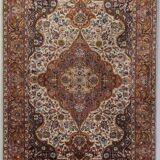 Handwoven Medallion Rug - With Flowers