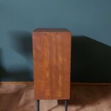 Meuble sur pieds inclinés, Suède, années 1960