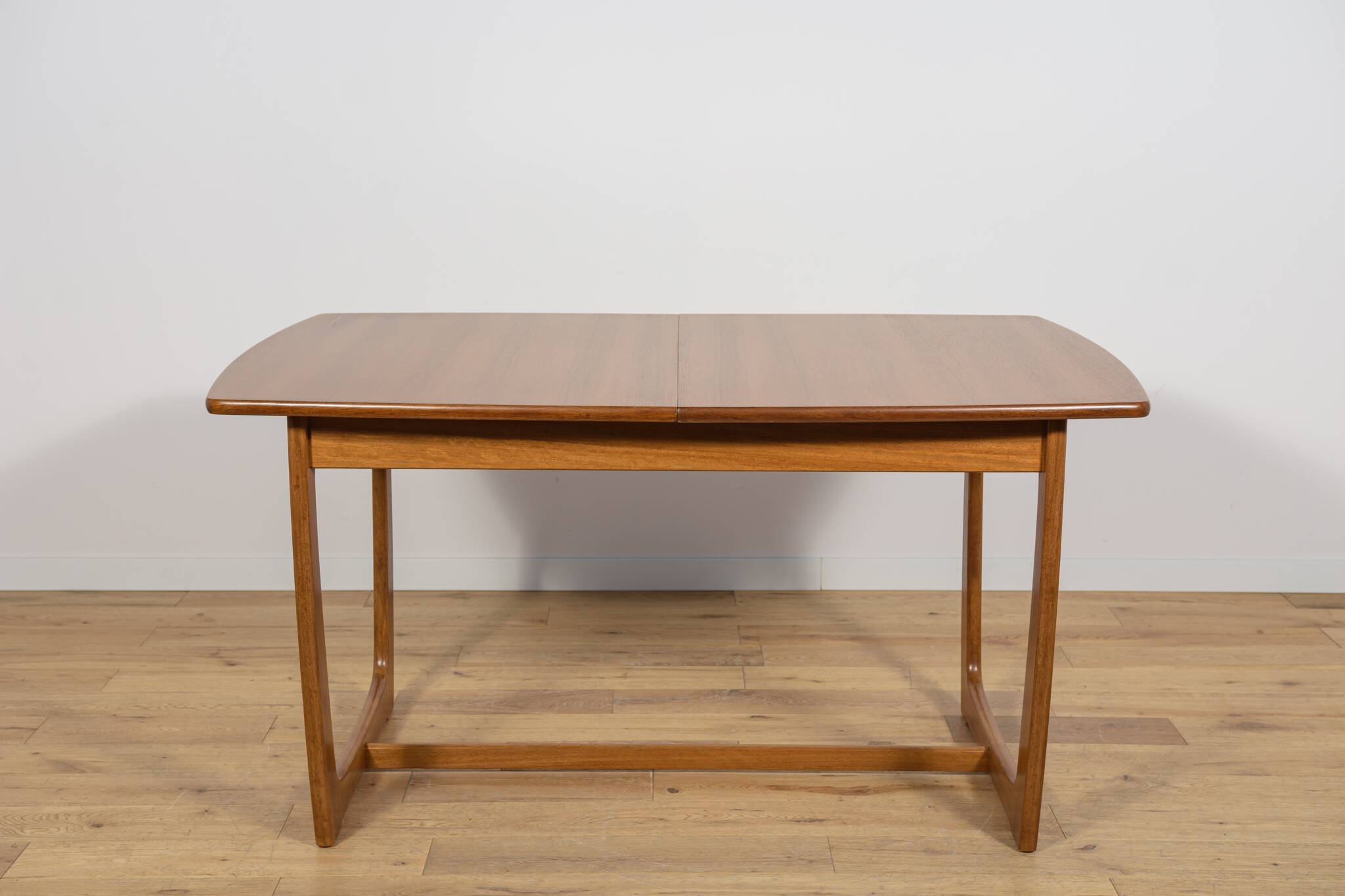 Mid-Century Teak Extendable Dining Table from G-Plan, 1960s
