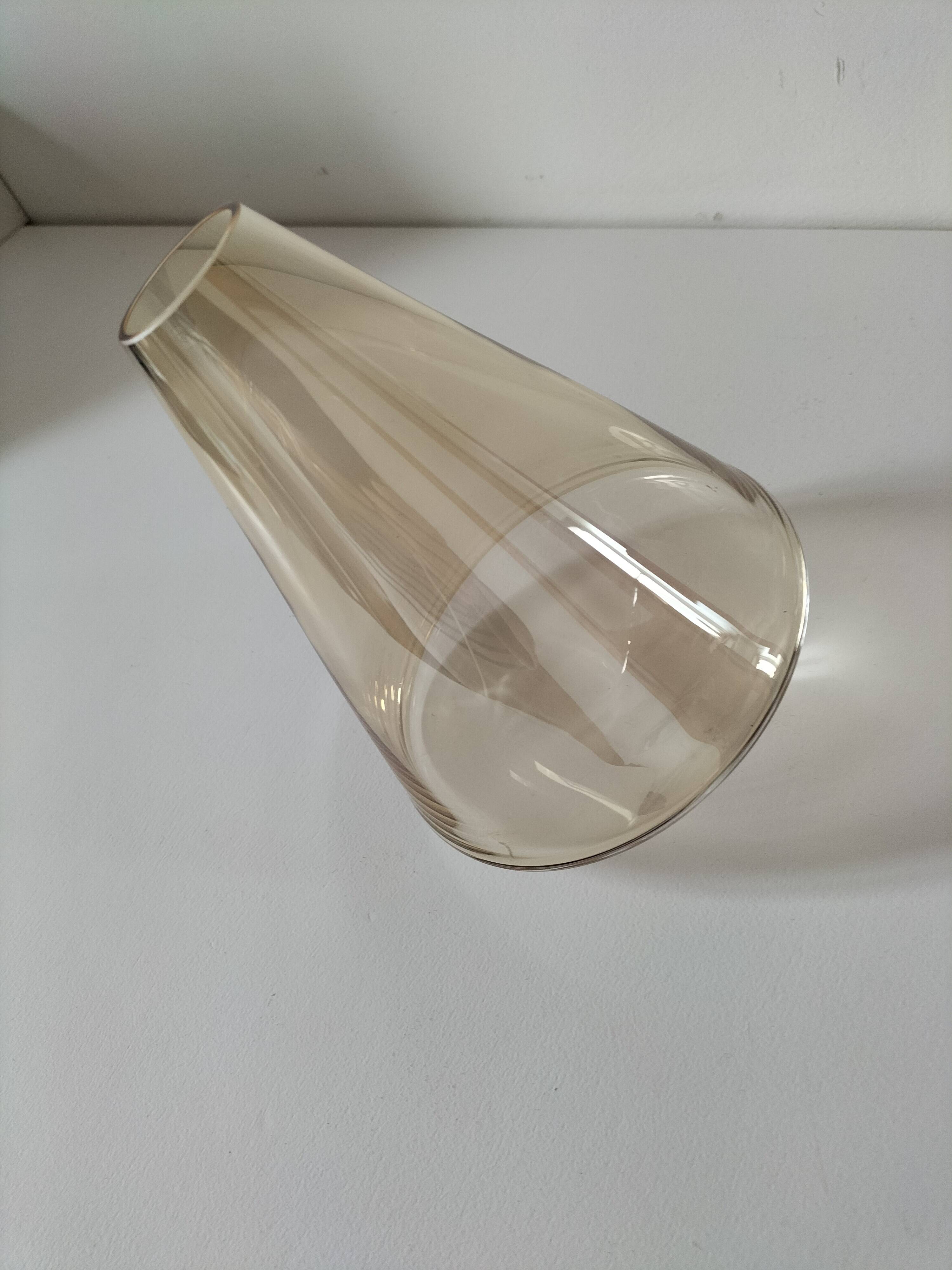 Amber fairy vase by Guy Degrenne