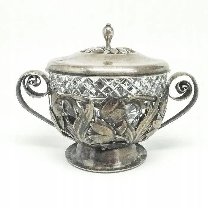 K7P HEFRA sugar bowl postmodernism