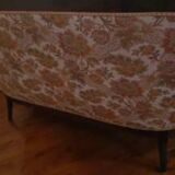 Antoinette Bench
