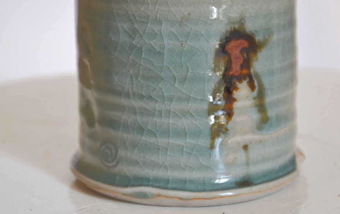 Japanese ceramic raku pot or tea box