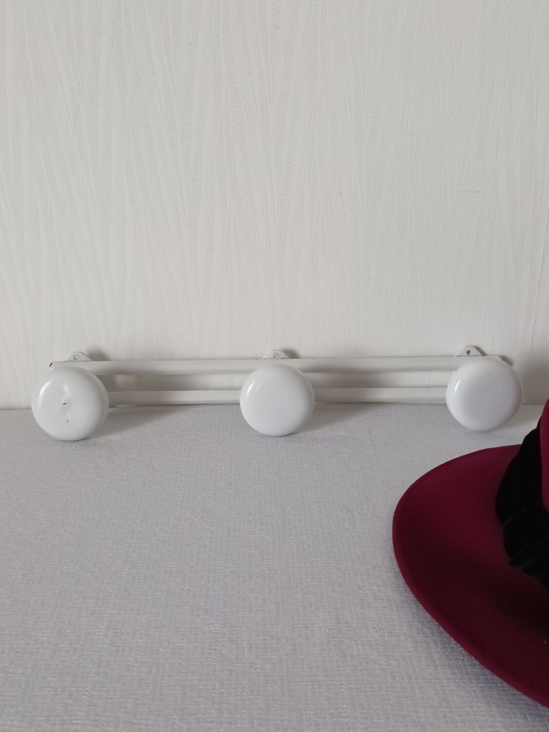 Wall coat rack 3 hooks vintage 70's