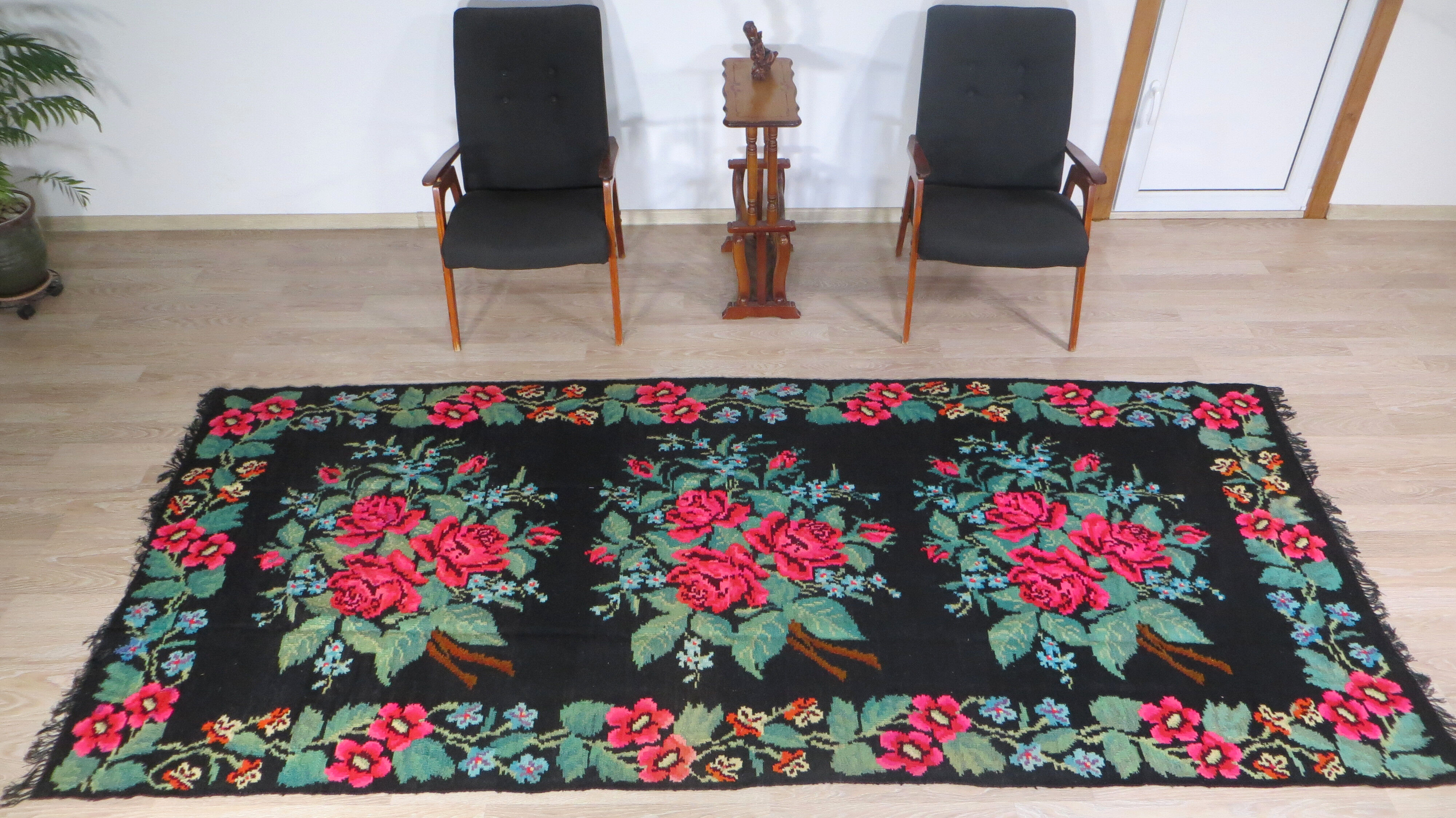Moldovan carpet 140cm x 320cm