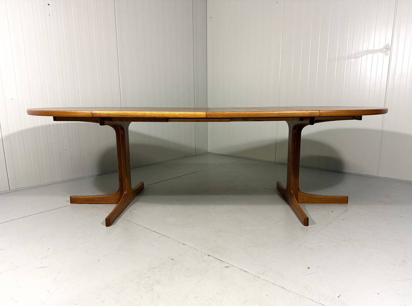 Karl Erik Ekselius extendable oak dining table J.O. Carlsson Sweden