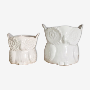 Set of 2 cache white owl pots in vintage ceramic