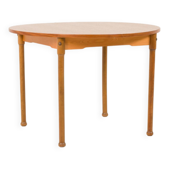 Teak round table with hidden extension, 1970s
